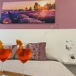 Le Grotte - Soggiorni Le Grotte 3*