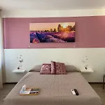 Pensionat Le Grotte - Soggiorni Le Grotte 3*
