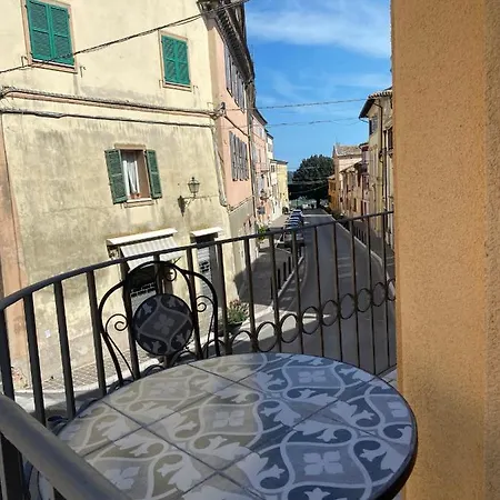 Le Grotte - Soggiorni Le Grotte 3*