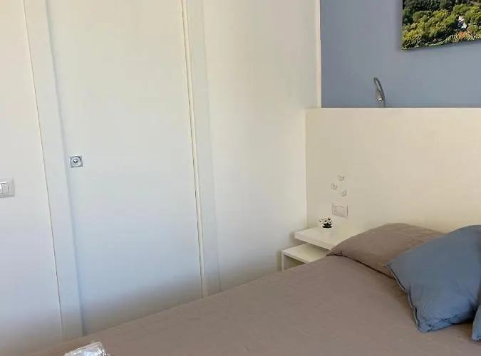 Guest house Le Grotte - Soggiorni Le Grotte Camerano